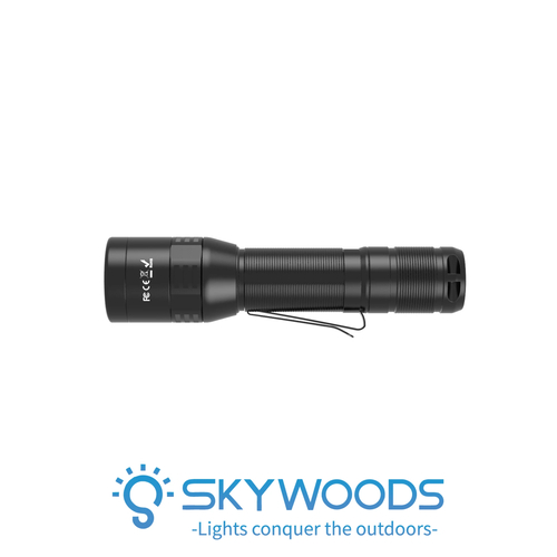 SKYWOODS OZL1800 EL FENERİ 1800lm